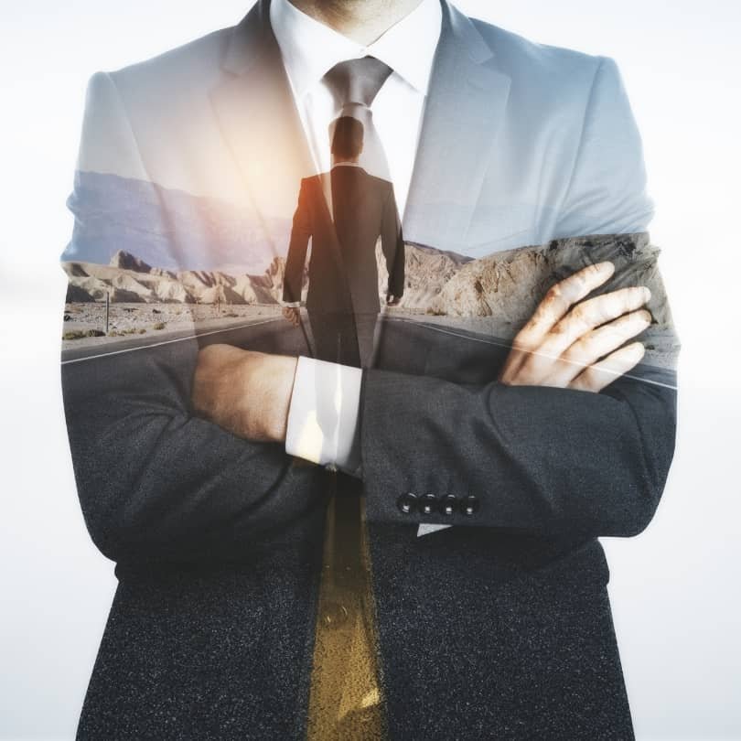 Silhueta de pessoa pensando